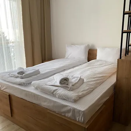 Apartment Hill Sb *