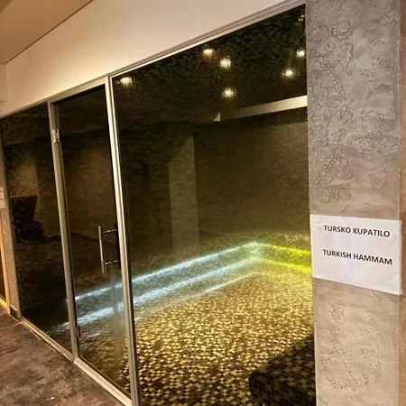 Hill Chill On Kop Apartamento